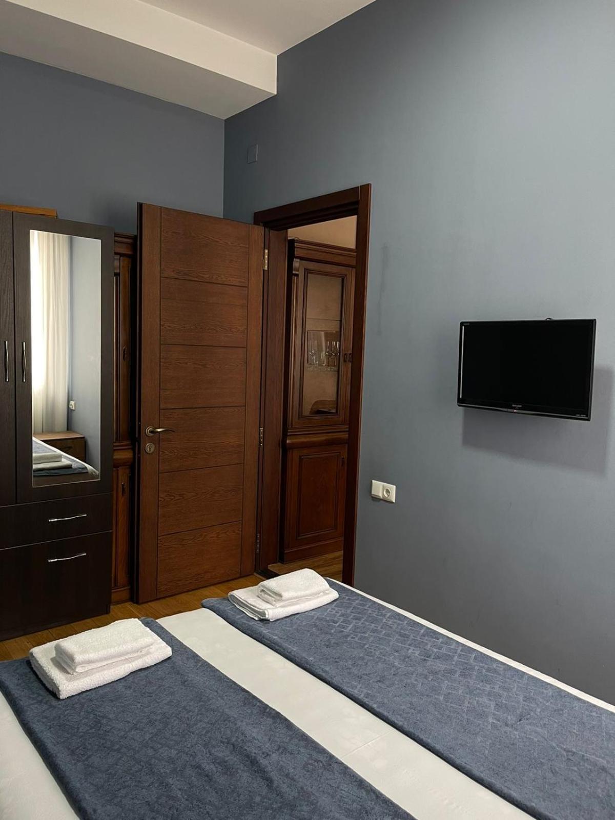 Apartment Anzi Batoemi Buitenkant foto