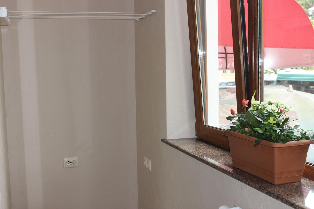 Apartment Anzi Batoemi Buitenkant foto