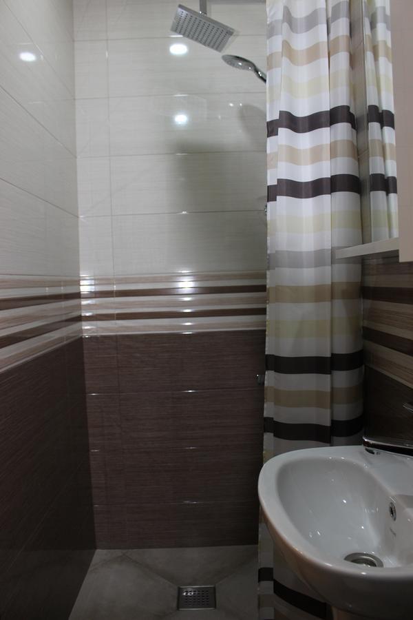 Apartment Anzi Batoemi Buitenkant foto